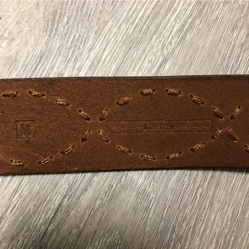 Fossil Vintage Wide Leather Belt with Circle Belt Brass Buckle Size Medium